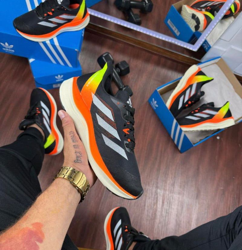 Tênis Esportivo Adidas Boston